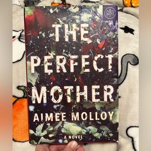 👻 3/$25 The Perfect Mother book